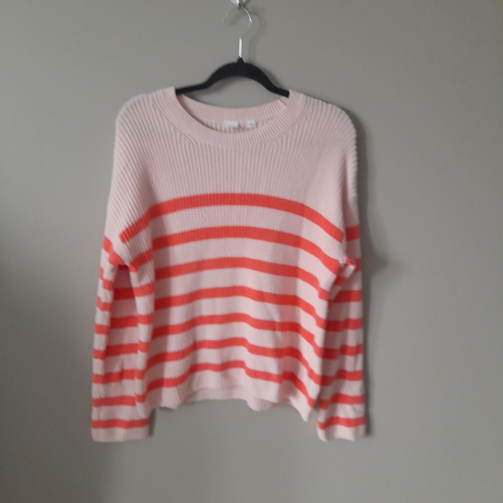 Gap Sweater